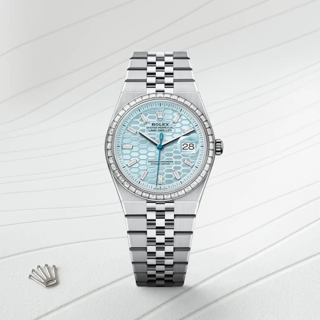 Land-Dweller 36 in , m127286tbr-0001 - Royal de Versailles