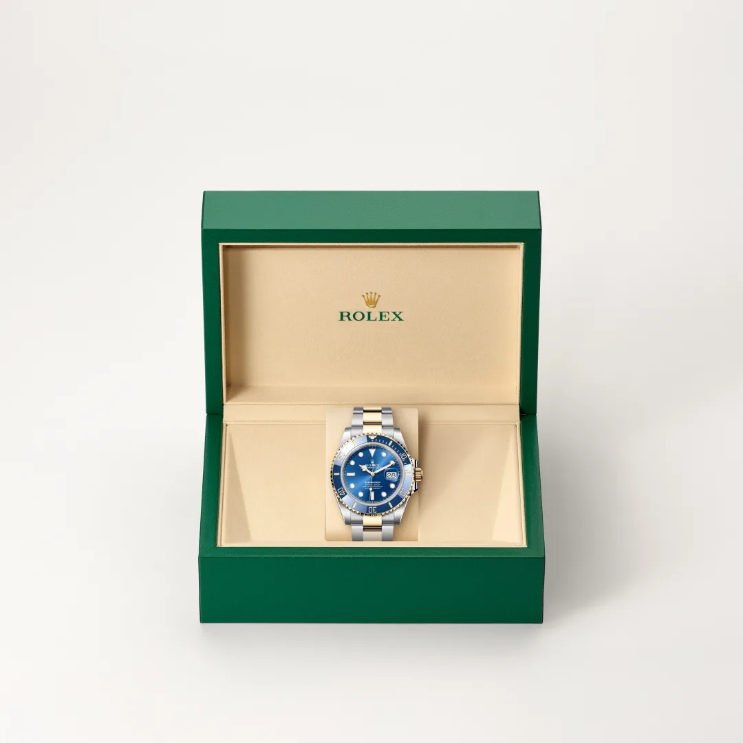 Submariner Date in , m126613lb-0002 - Royal de Versailles