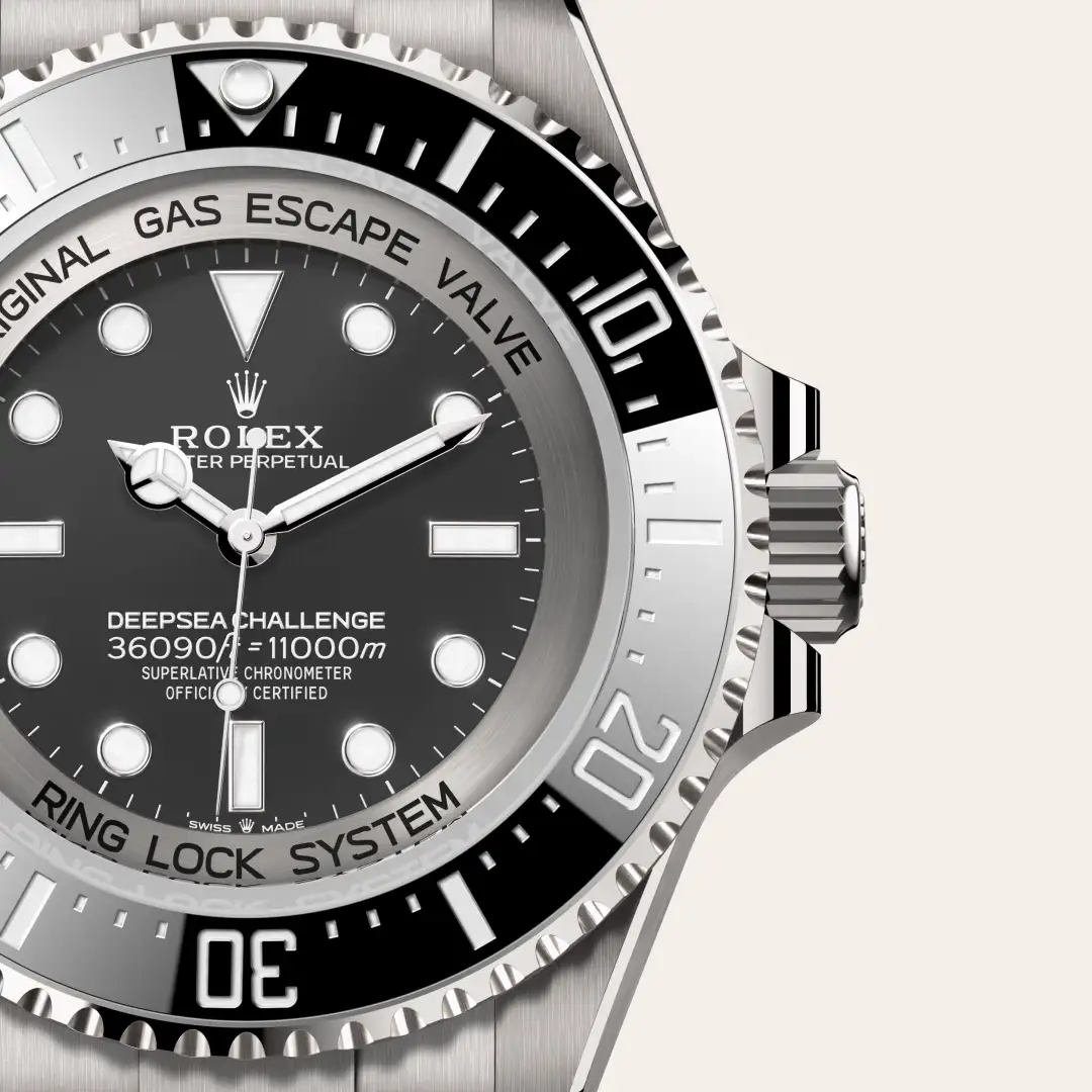 Deepsea Challenge in , m126067-0002 - Royal de Versailles