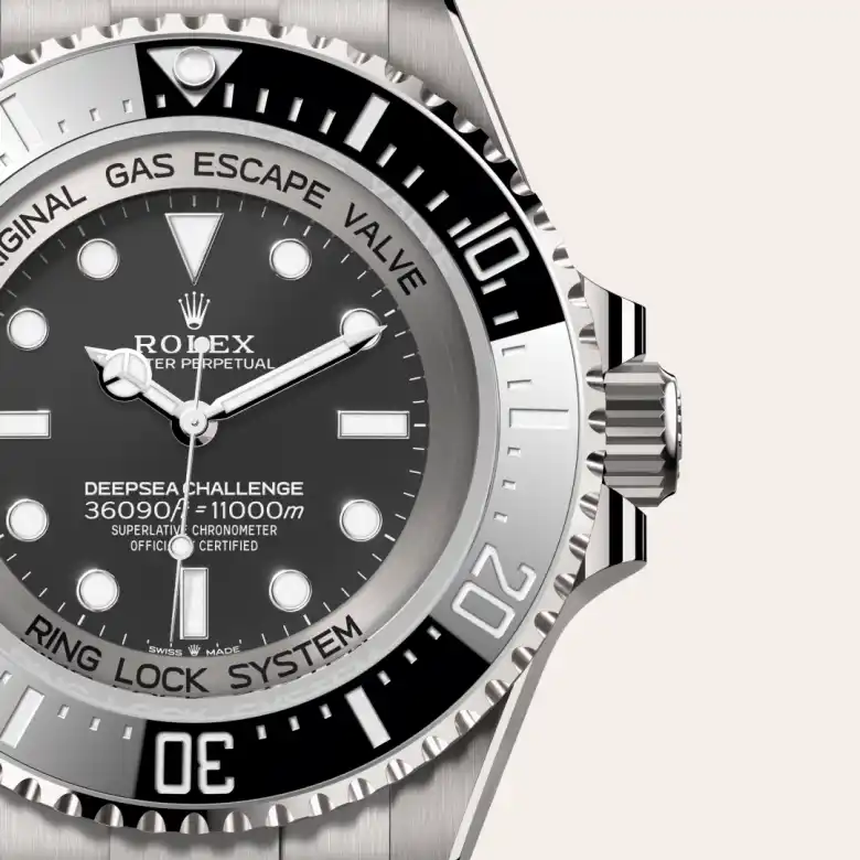 Deepsea Challenge in , m126067-0002 - Royal de Versailles