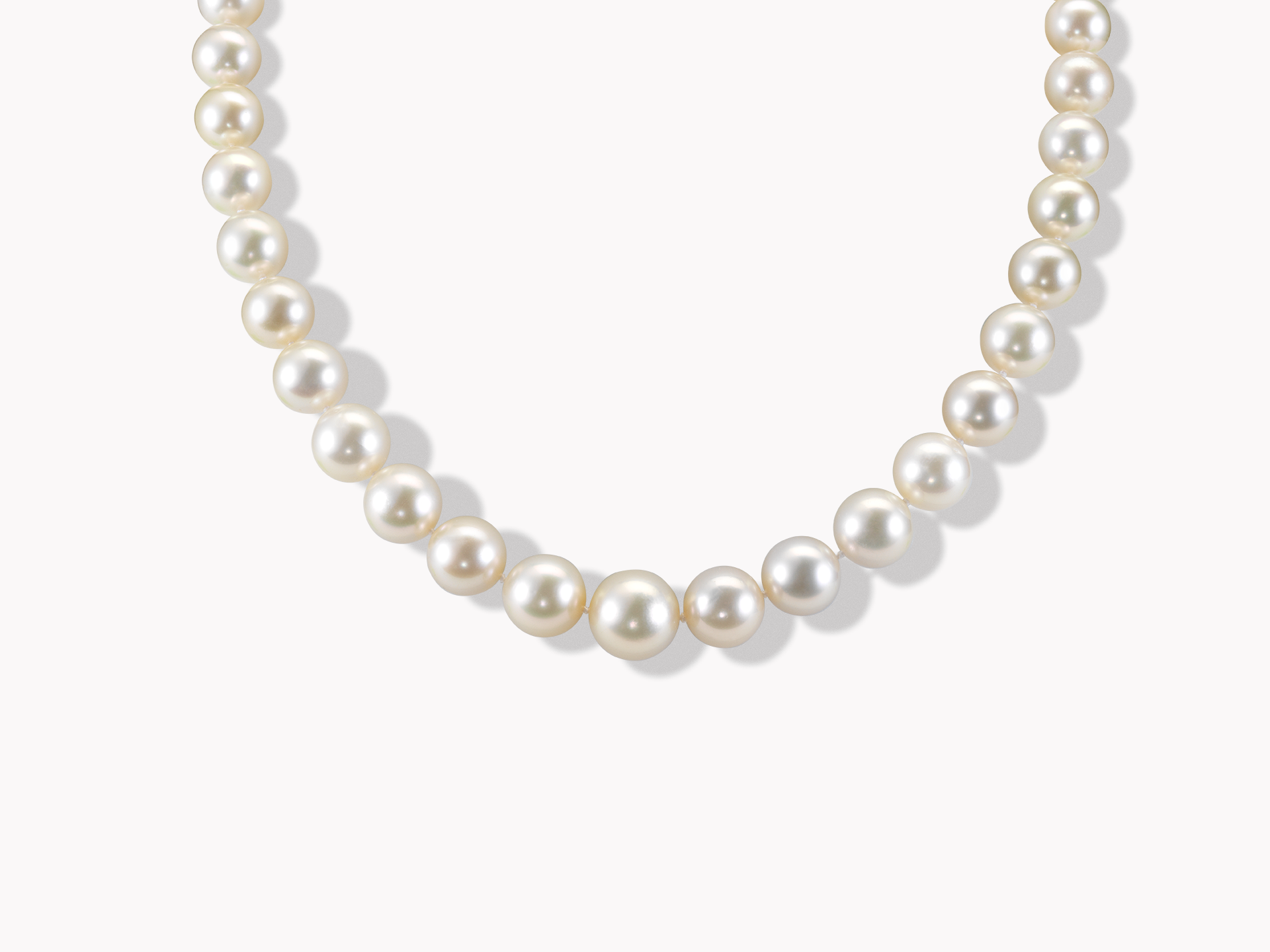 18kt White Gold Pearl and Diamond Necklace